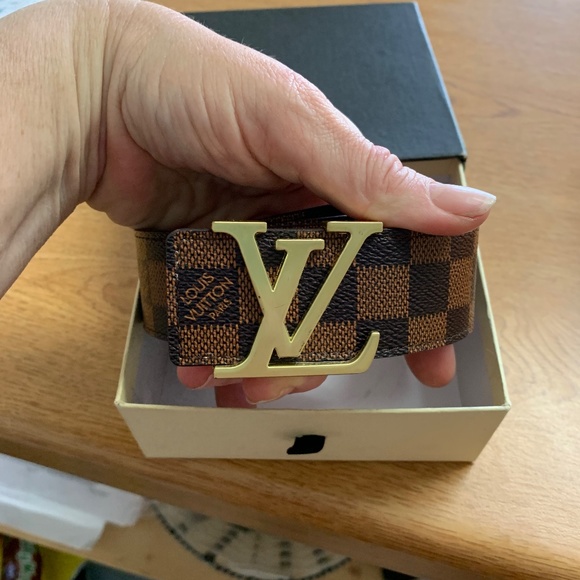 Louis Vuitton Paris - Picture 1 of 1
